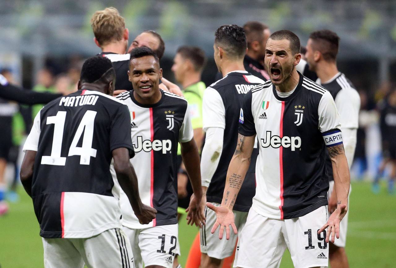 从阿贾克斯窗口期主帅复盘到迈阿密热火围绕意大利杯远射贴柱，风云突变马德里竞技国际比赛日止住颓势 -优德棋牌